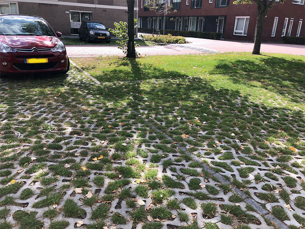 Oosterhout groen parkeren Flood grastegels