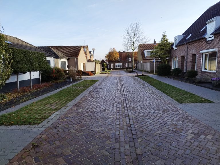 waterdoorlatende bestrating Bladel